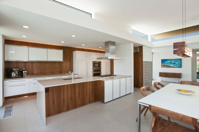 obdĺžnikové závesné svetlé drevené dlaždice