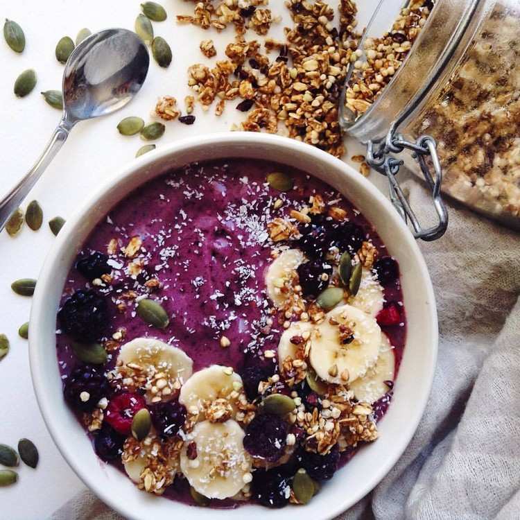 Recepty na raňajky bez cukru granola na chudnutie Recept na misku Acai