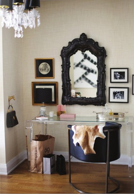 Exkluzívny nábytok z akrylového toaletného stolíka exkluzívny nábytok-akrylátový toaletný stolík