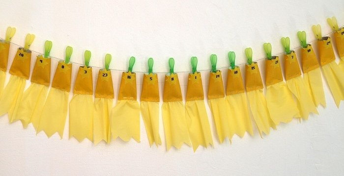padajúce hviezdy drotár papierový adventný kalendár návod nápad DIY