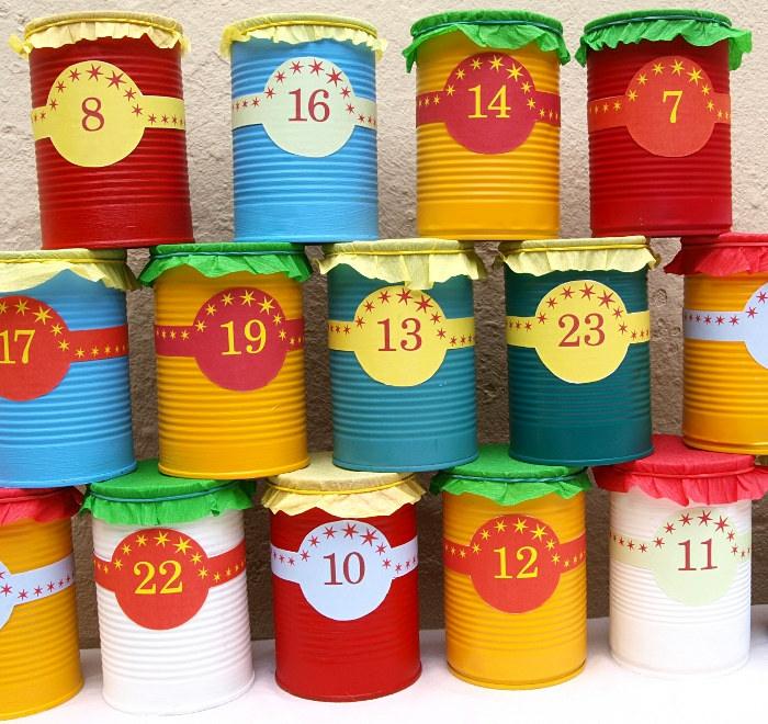 diy adventný kalendár plechovky maľovať nápad december darček