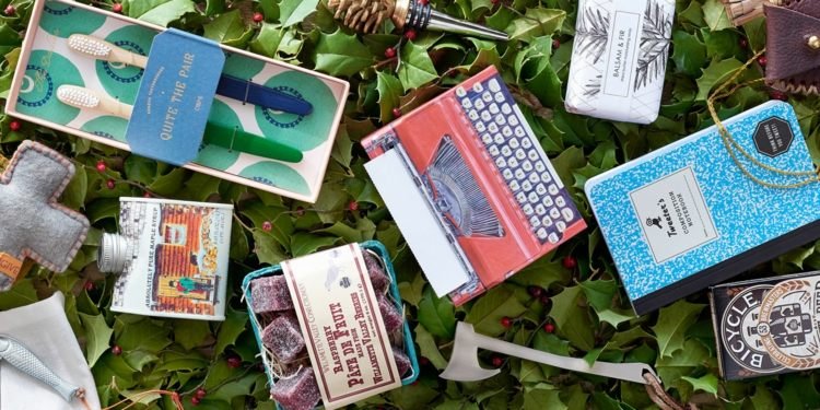 adventný kalendár pre mužov pár zubných kefiek kandizované ovocie výplň poznámkového bloku