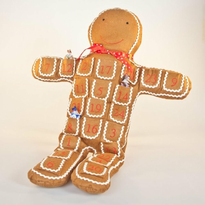 Textilný figurínový perník s vreckami Perníčkoví muži s vreckami