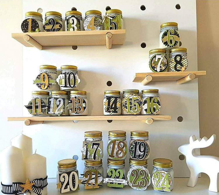 Adventné kalendáre v zaváraninových pohároch napĺňajú nápady a pokyny