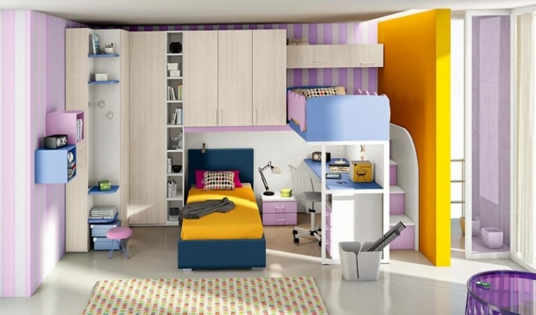 Javorový nábytok-šetriaci priestor-miestnosť pre mládež-dievčatá-zostava-skriňa