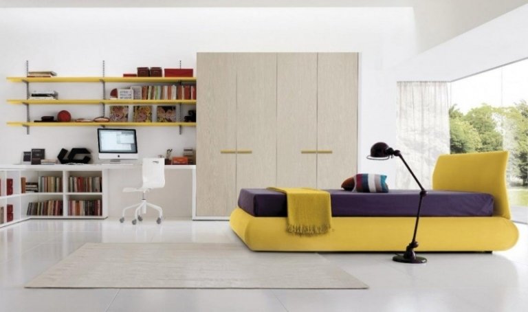 Javorový nábytok-šatník-dievčenská izba-čalúnená posteľ-žlto-fialová