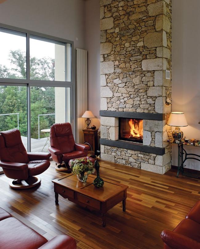 kamenný krb obývačka uzavreté ohnisko