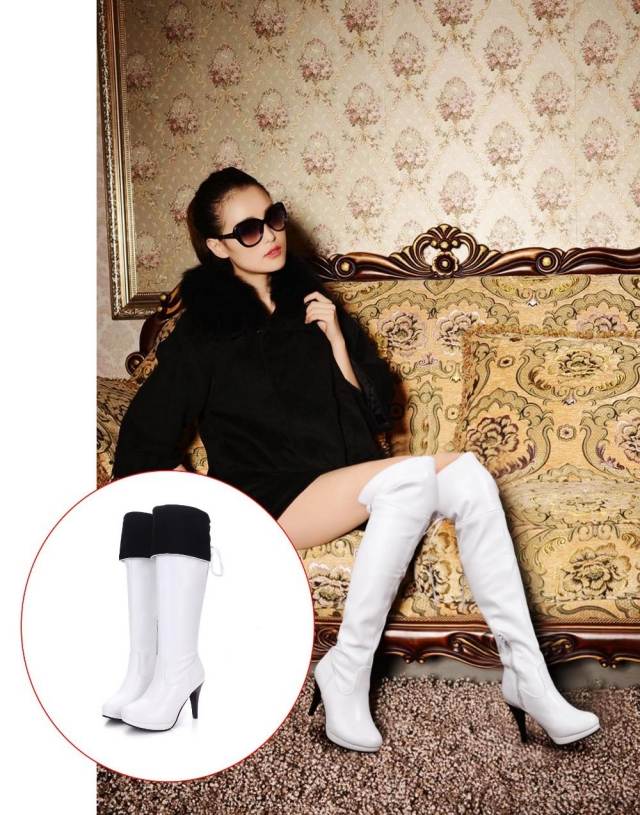 módne trendy dámska obuv zimná biela vysoký podpätok po kolená