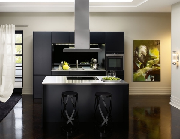 Ultramoderná čierna kuchyňa SieMatic Design