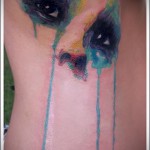 a lány megjelenése az oldalon - tetoválás akvarell fotó