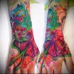 kéz és ecset - tetoválás akvarell fotó