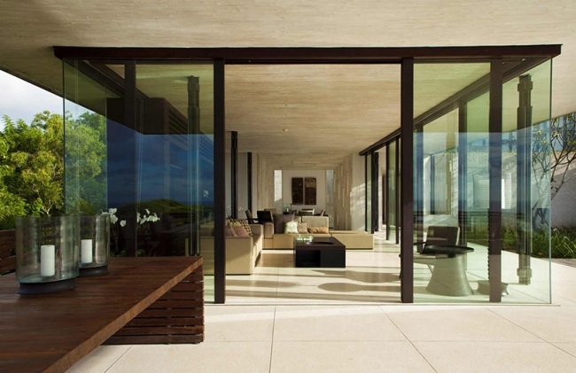 Alila prázdninové vily Indonézia, kde nábytok dizajn sklenené steny