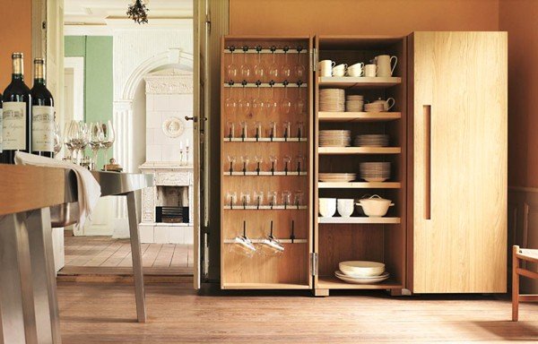 Upravená kuchyňa z drevenej skrinky Bulthaup Objednávka-kuchyňa-by-Bulthaup-drevená-skriňa