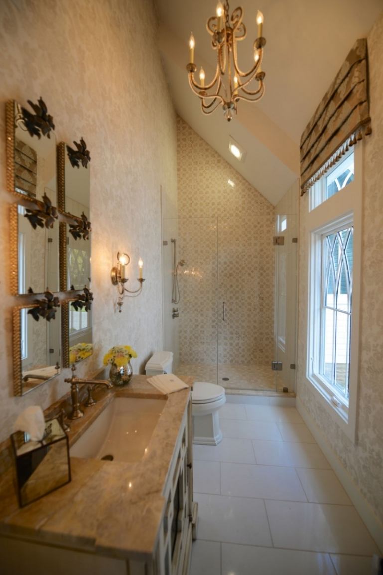 Starý-nábytok-kúpeľňa-reštaurovanie-nápady