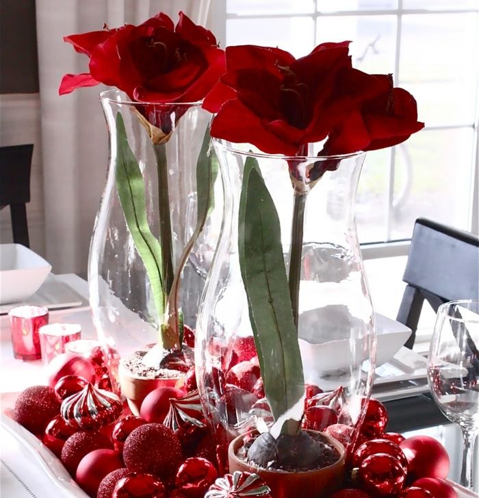 Dekorácia vianočného stolu Amaryllis stará vianočná dekorácia Stolná dekorácia stará vianočná dekorácia červené balíky