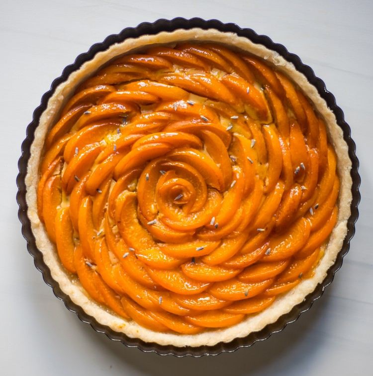 Marhuľový koláčový recept na rýchly marhuľový koláč s levanduľou