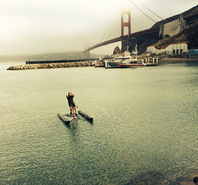 dokonalý zážitok z vody na bicykli Most-výhľad na mesto-všade-bez emisií