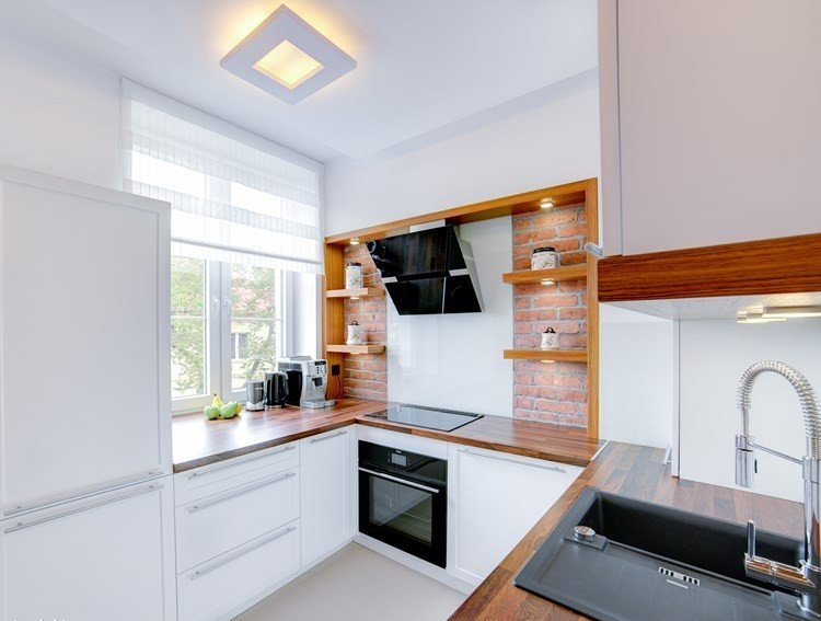 Dosky-kuchynské nápady-vzhľad-drevo-laminát-orech-tehla-prvky