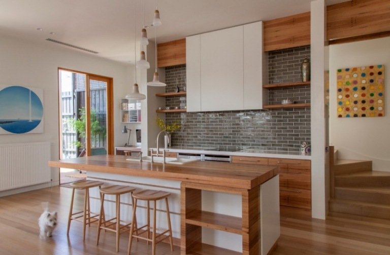 Dosky-kuchyňa-nápady-drevo-prírodný materiál-kuchynský ostrov