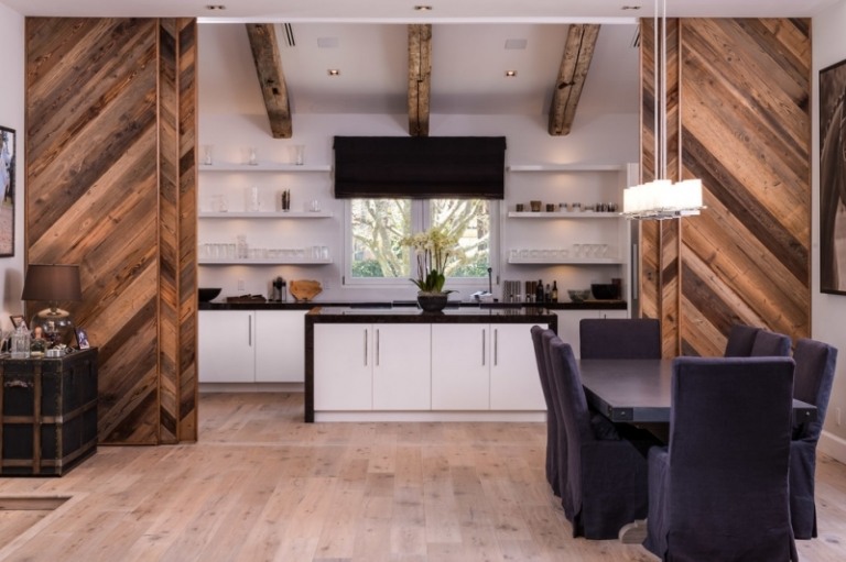 Dosky-kuchyňa-žula-čierna-dizajn-rustikálne