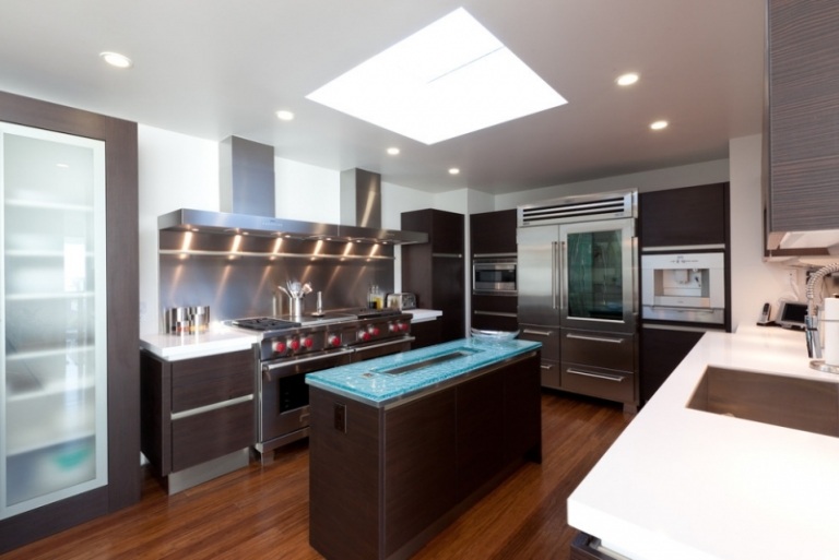 Pultové dosky-kuchynské sklo-nápady-kuchársky-ostrov-materiál-vyberte si