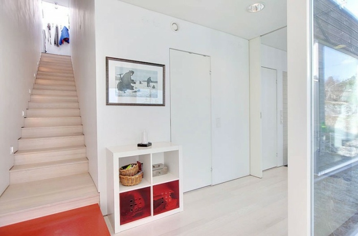 Nápady na dizajn chodby biela stena