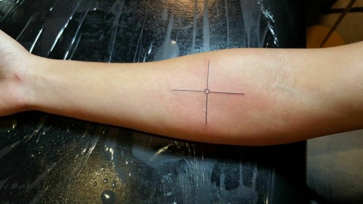 tetovanie-motívy-architektúra-slušný-kríž-kruh-smer