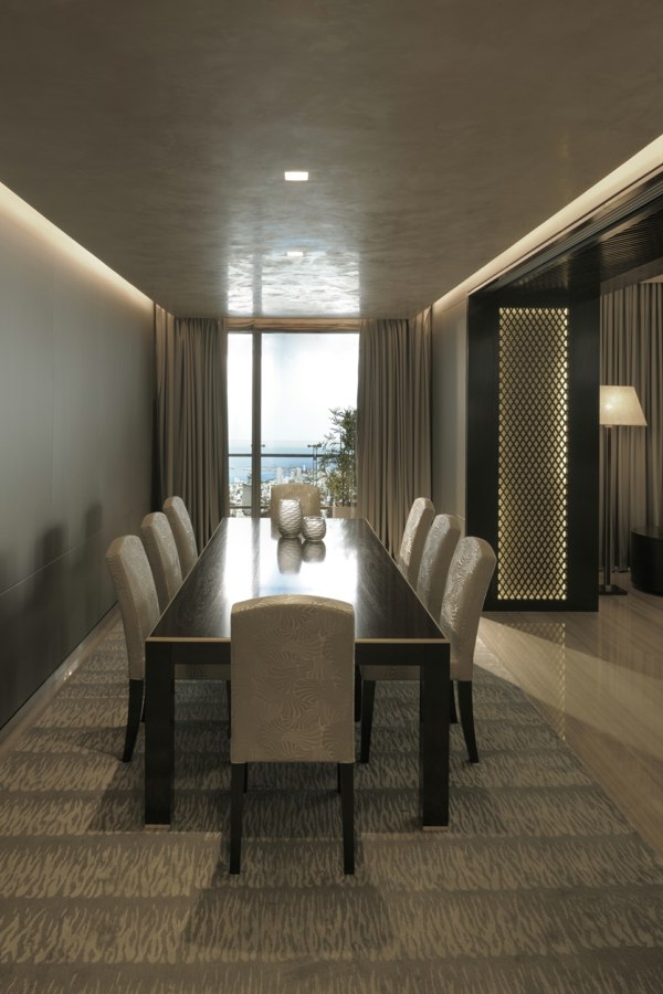 béžovo-hnedá jedáleň luxusný dizajn béžovo-hnedá jedáleň luxusný dizajn
