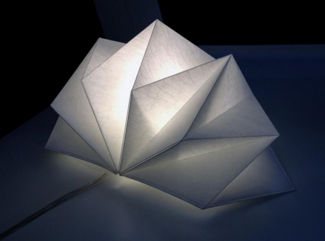 stojacia lampa v štýle origami v štýle hoshigame-tavolo artemide artemide stojacia lampa moderného dizajnu hoshigame-tavolo