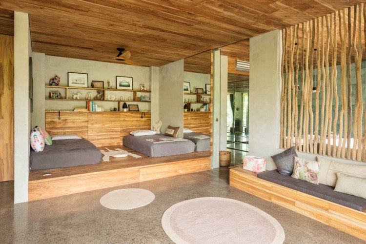 Pohodlne zariadená detská izba v ázijskom štýle