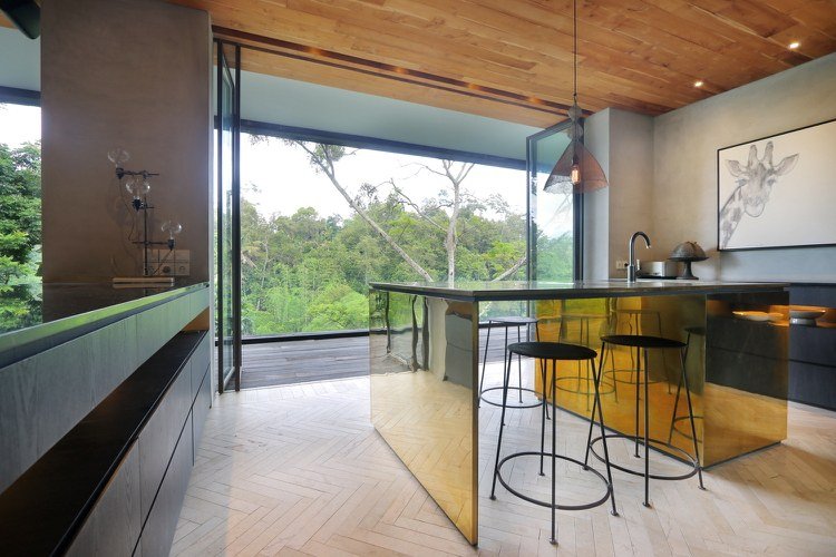 ázijský štýl bývania kuchynský ostrov kov