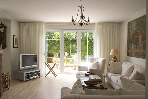 Látkové sedacie súpravy-svetelné závesy Látková sedačka-svetelné závesy