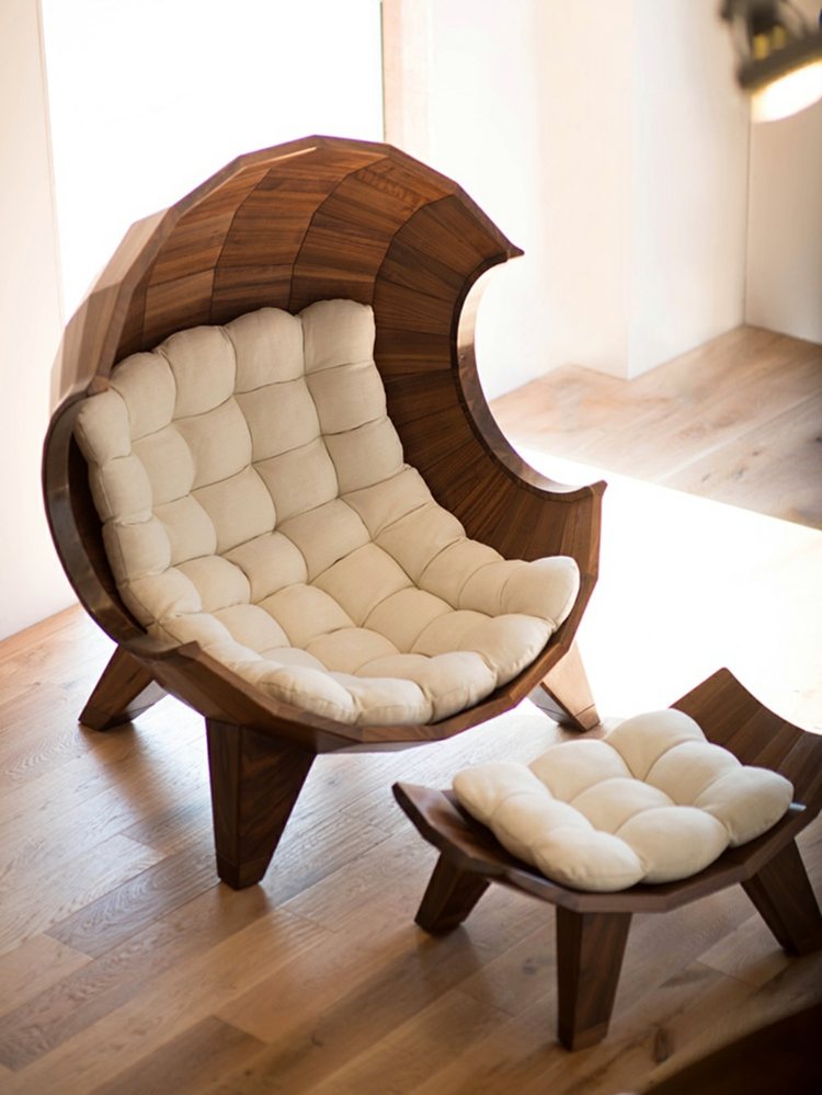 kreslo z mušle v tvare škrupiny s vankúšom sedačky