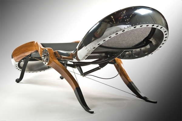 Lounge kreslo-drevo obmedzený