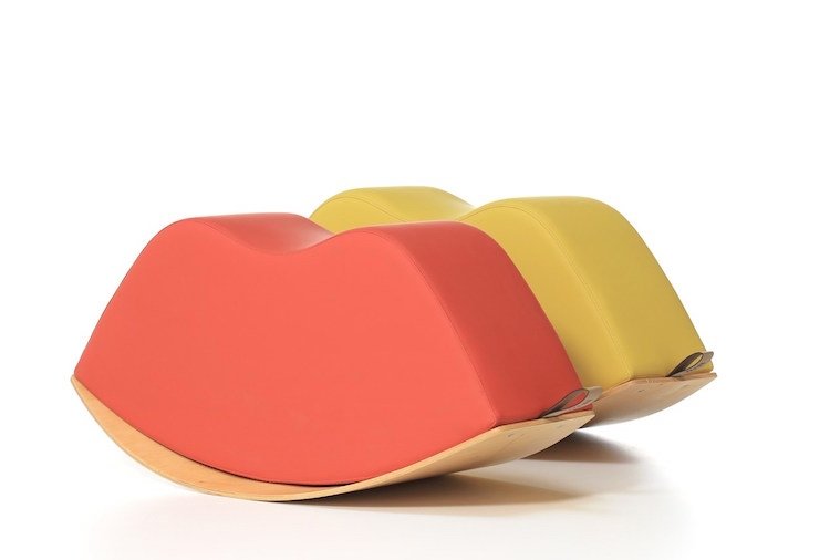 Hojdacia stolička na pery s hravým a zároveň jednoduchým dizajnom mimoriadne-živé-nápady-dizajn-hojdacia-stolička-čalúnenie-pery-pery