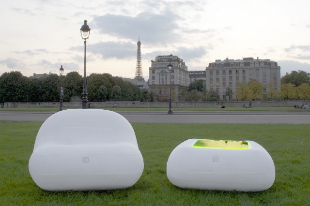 Kolekcia nafukovacieho nábytku kreslo konferenčný stolík fugu kreslo Nafukovací nábytok fugu kreslo konferenčný stolík akrylová plachta