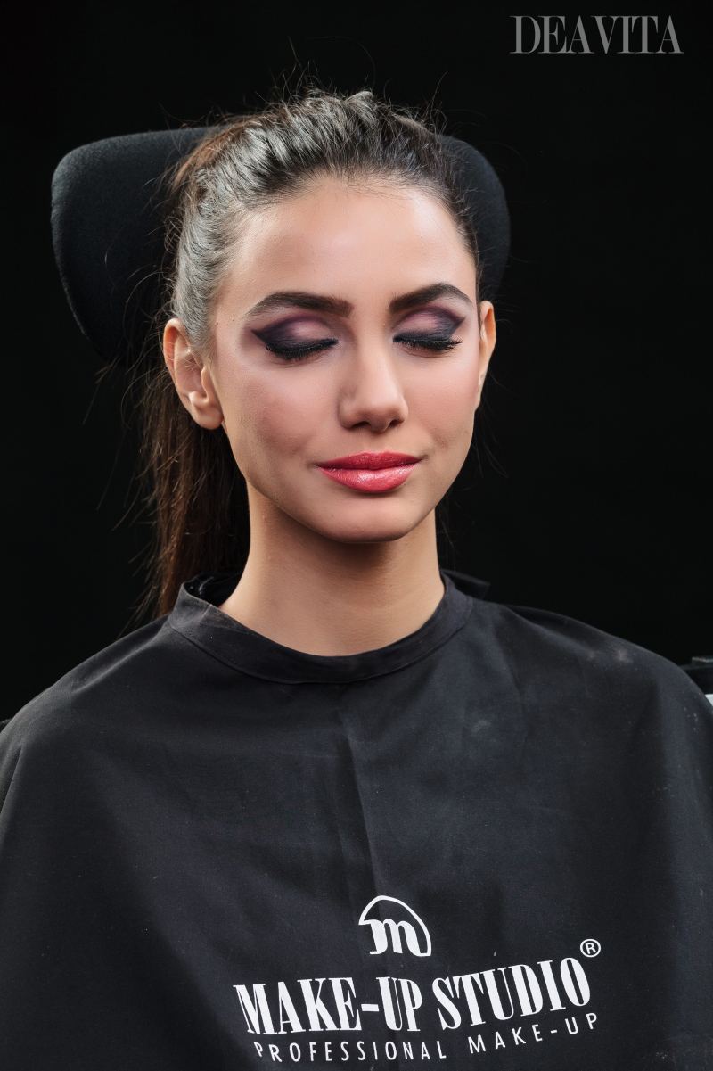 Tipy na líčenie a návody na párty líčenie na Silvestra Tipy na líčenie-návod-oko-líčenie-párty-Silvester