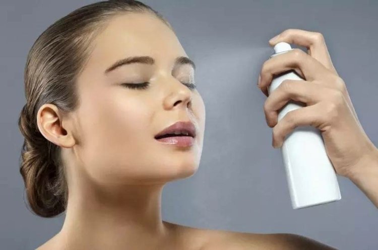 make-up-fixácia-nastavenie-sprej-make-up tip-dolné viečko-očné tiene-trvanlivosť