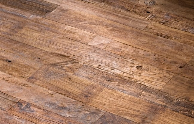 Historická teaková podlaha-stena-podlaha-pirátsky štýl Historická pirátska stena z teakovej podlahy