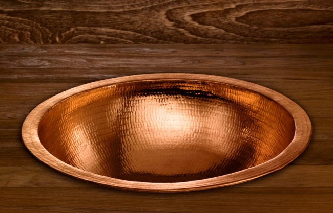 Prívodná nádrž je čisto medená a vyzerá oválne Vstupná nádrž čistá medená ušľachtilý vzhľad-oválne okrúhle