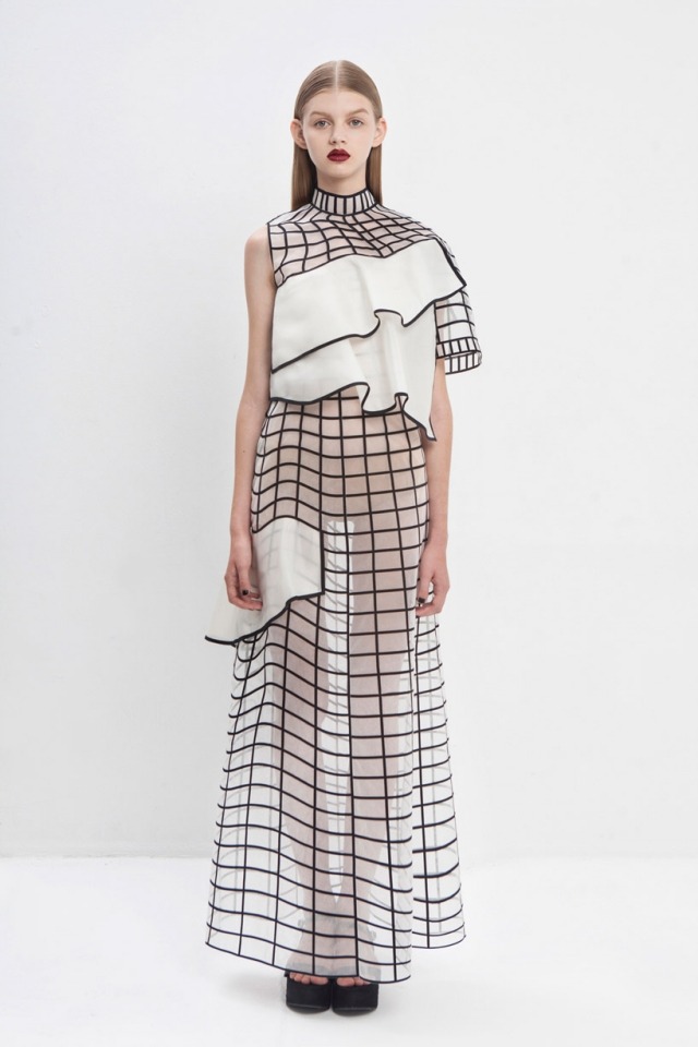 3D tlačené priesvitné šaty-Diplomová práca Noa Raviv 3d-tlačená-móda-prehľadné-sukne-čipky-kontrast