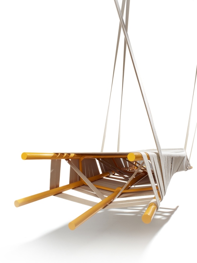 Dizajnová hojdačka-hojdačka Lionel-Doyen kovový rám