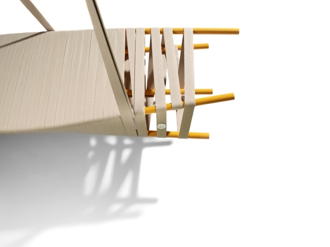 Moderný nábytok-na záhradné pásy-kovová konštrukcia Doyen lionel