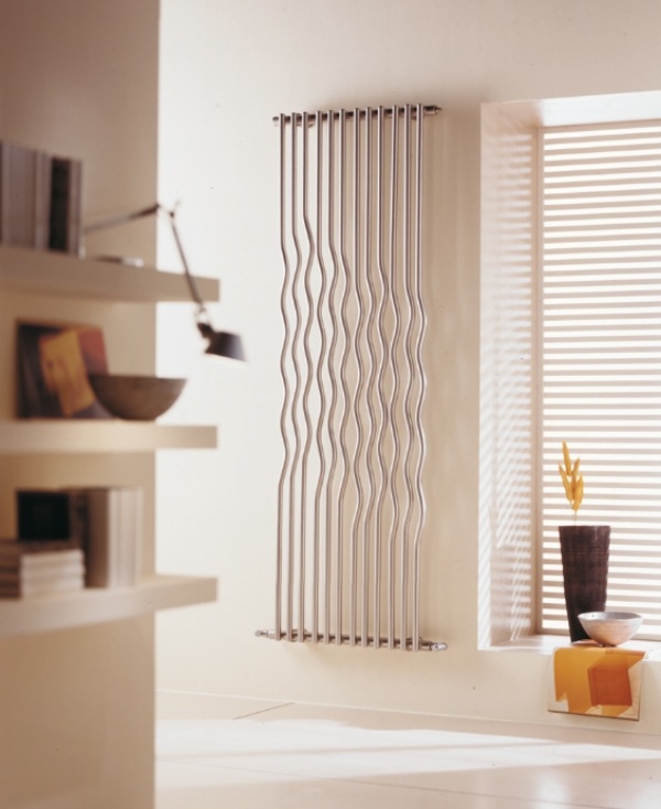 Moderná technológia vykurovania inox rio vertikálna vlnová optika Vykurovanie kúpeľňová technológia moderná inox rio vlnová optika zvislý dizajn