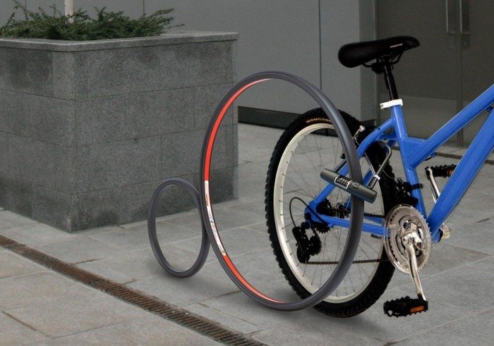 Jeden stojan na bicykle v mestskom úložnom priestore Single-bike-rack-design-urban-storage-options-inovatívne modely