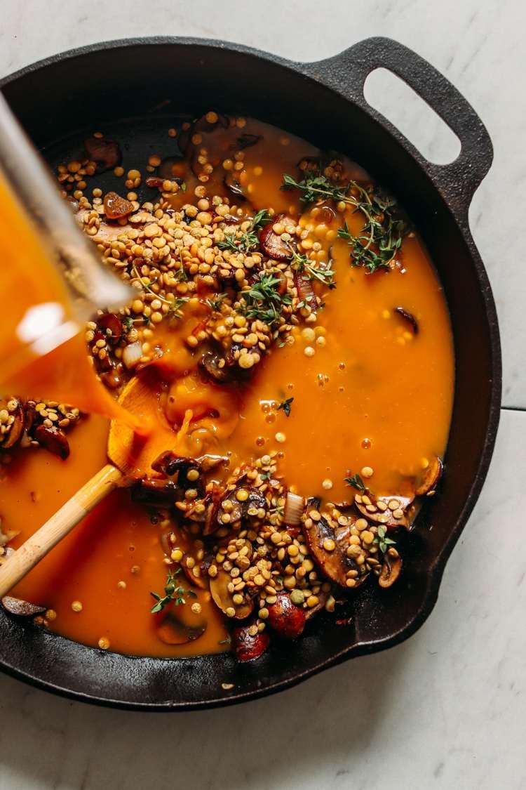 Pripravte si hlivu s šošovicou a nápadom na pór