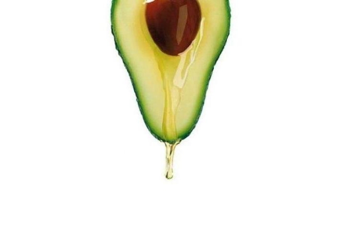 Avokádo-úprava-vlasov-maska ​​na vlasy-urobte si-recepty