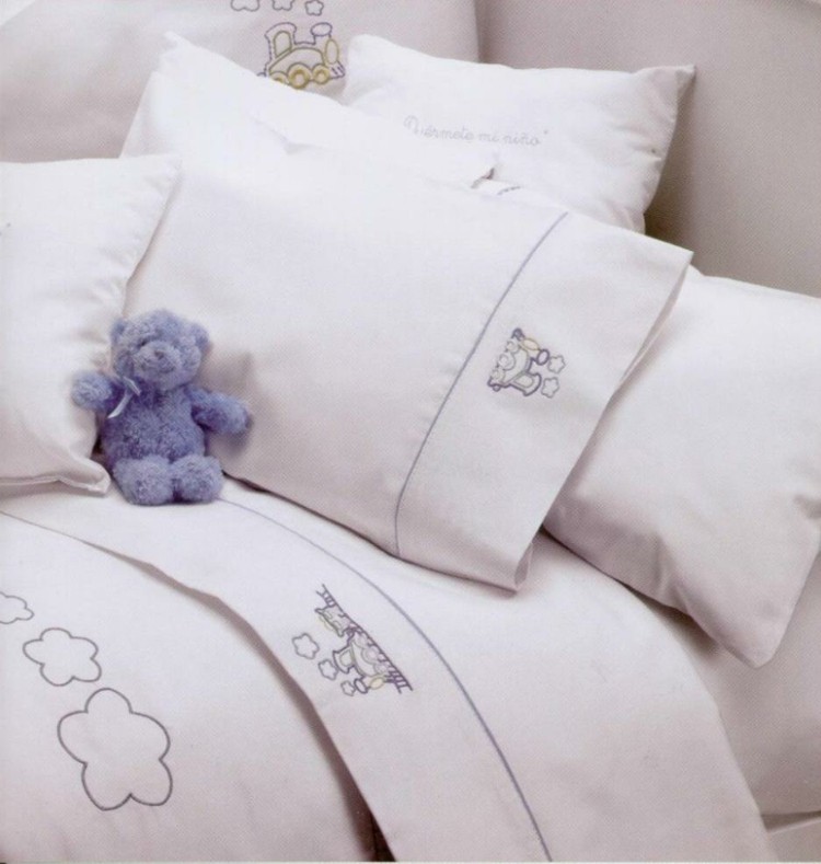 Detská posteľná bielizeň-so vzorom-vo-fialovej farbe