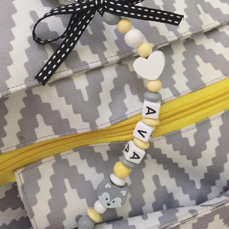 Cumlík-reťaz-urob si sám-obyčajná farba-žlto-bielo-sivá