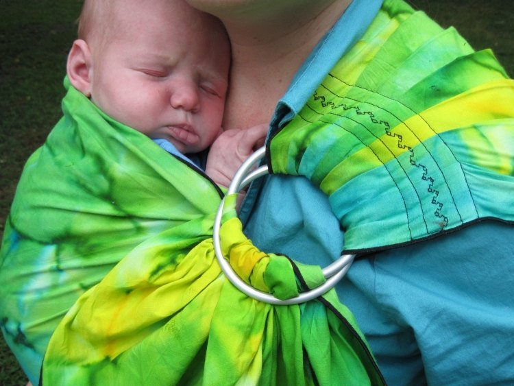 baby-sling-ring-sling-novorodenec-vhodné Nosiče pre deti